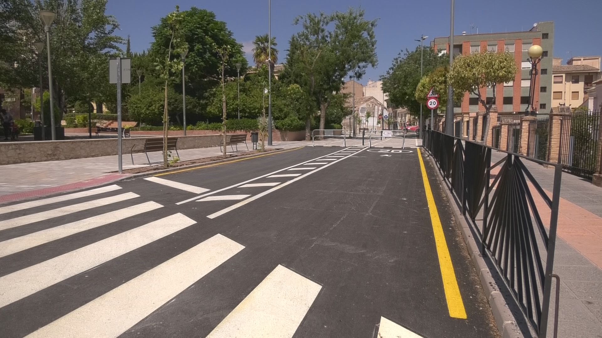 Abierto al tráfico el tramo urbanizado de las calles del Carmen, San Roque y Camino Real
