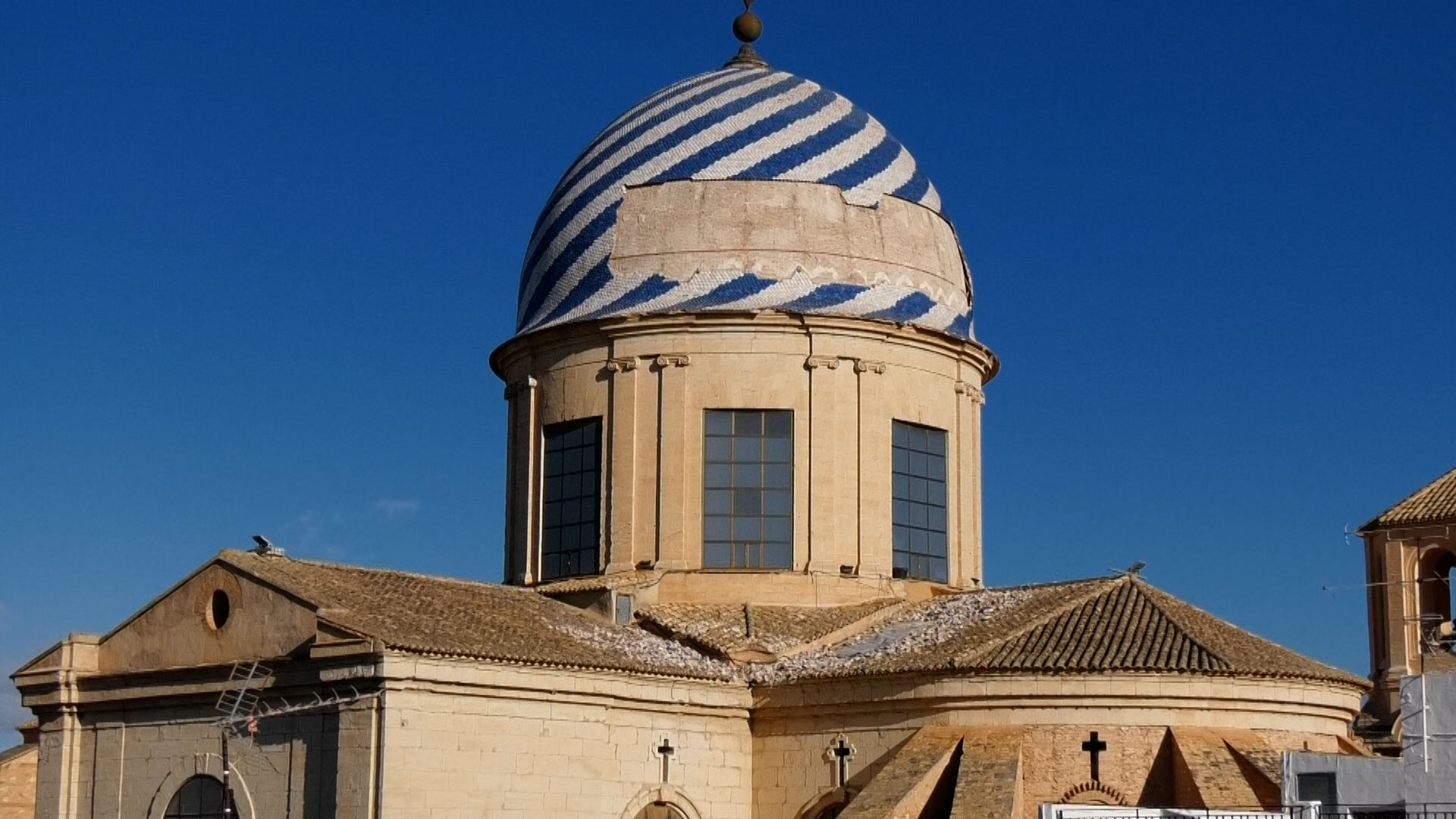 IU-Verdes plantea que el obispado asuma los costes de los daños en la cúpula de la Basílica