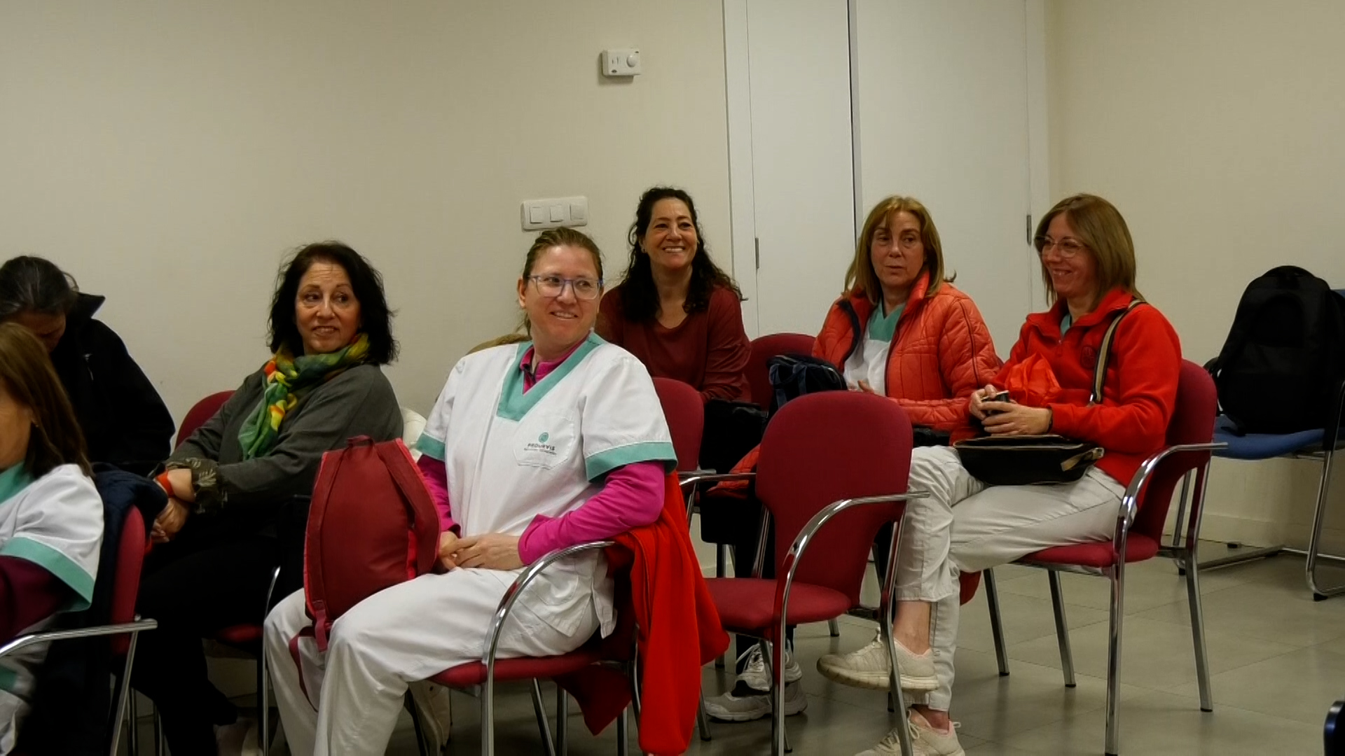 Las limpiadoras de los edificios municipales comenzarán la huelga por impagos el 8 de abril